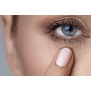 Как выбрать цветные контактные линзы: секреты стильного образа